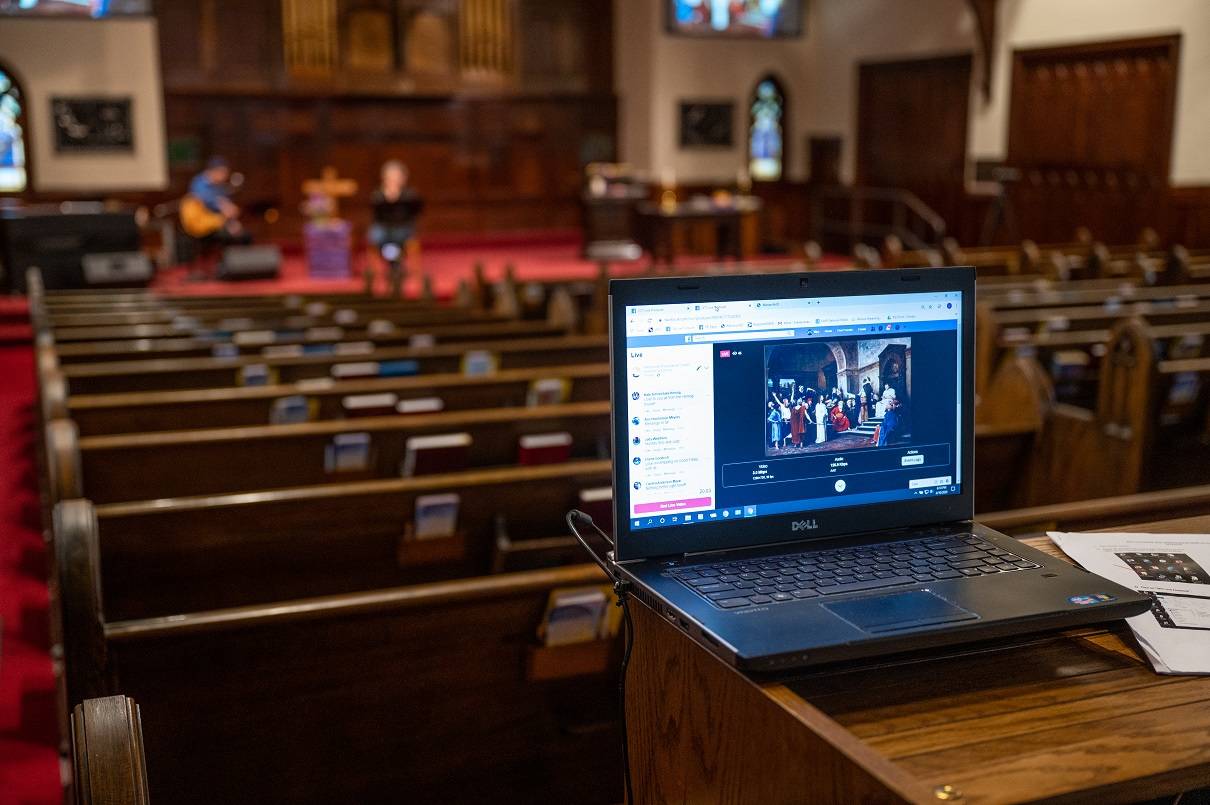 Tips to live stream a funeral or memorial service