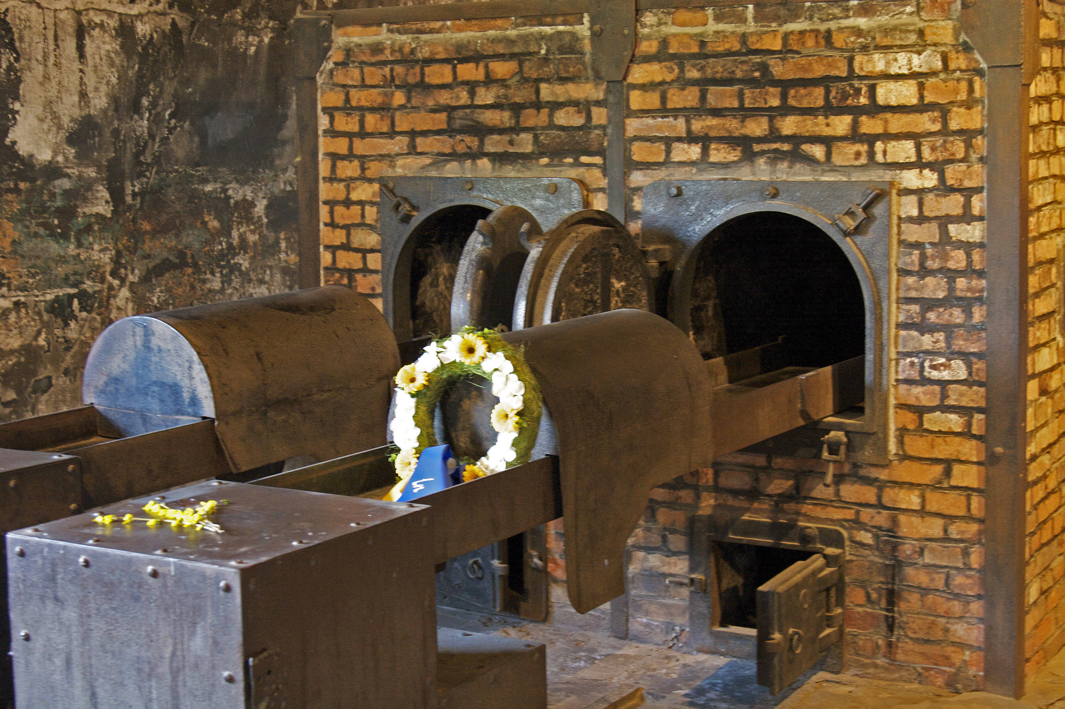 Cost of cremation at a public crematorium increases by a third AK Lander Cost of cremation at a public crematorium increases by a third AK Lander