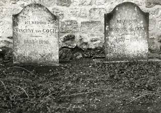 Vincent Van Gogh Headstone